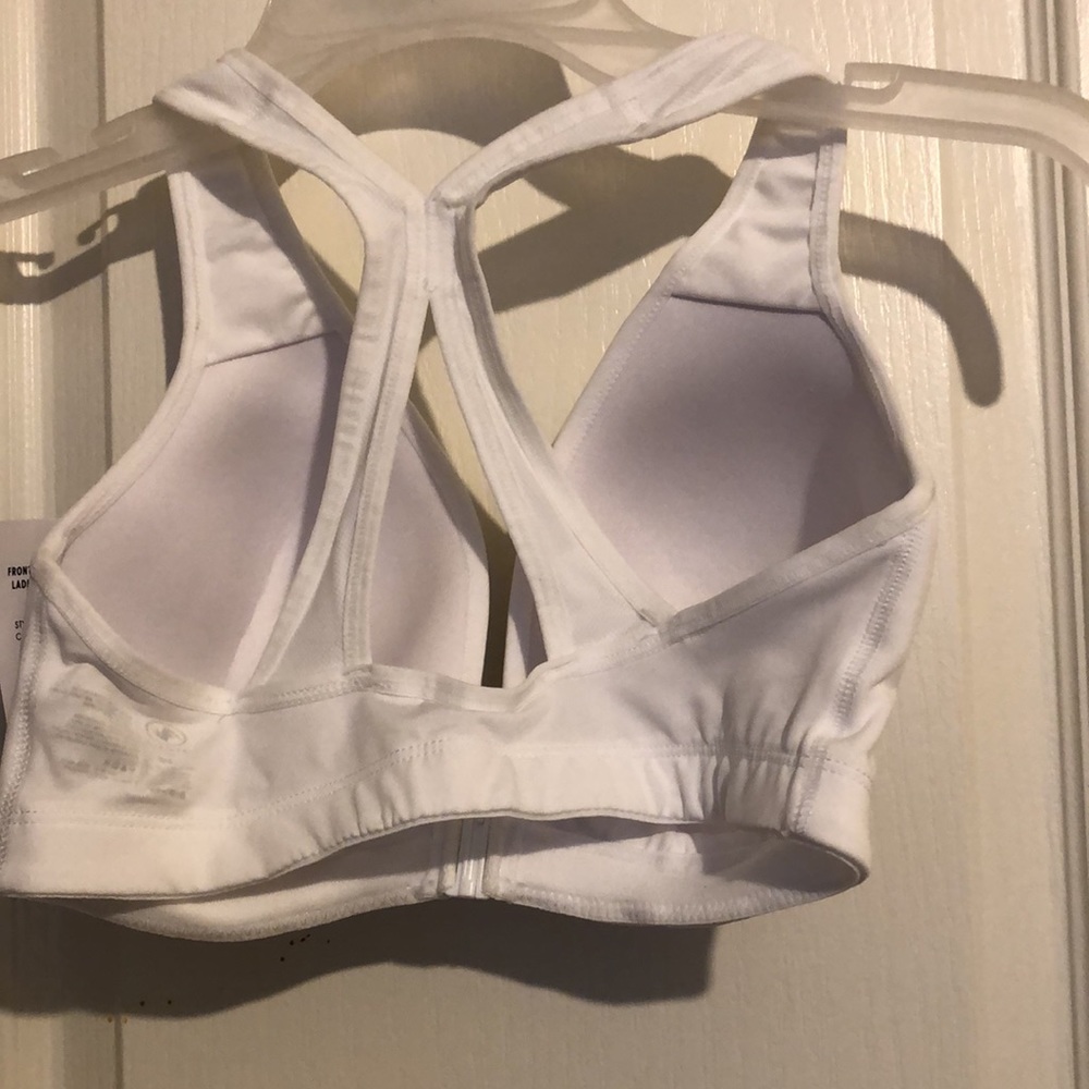 NWT Sports bra , Size 34 D . White . - Picture 3 of 4